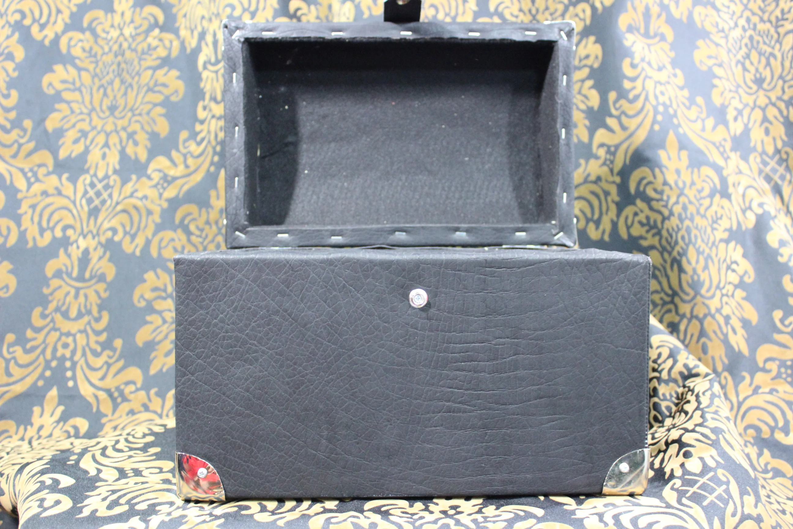 Leather Bound Treasure Chests - Image 6