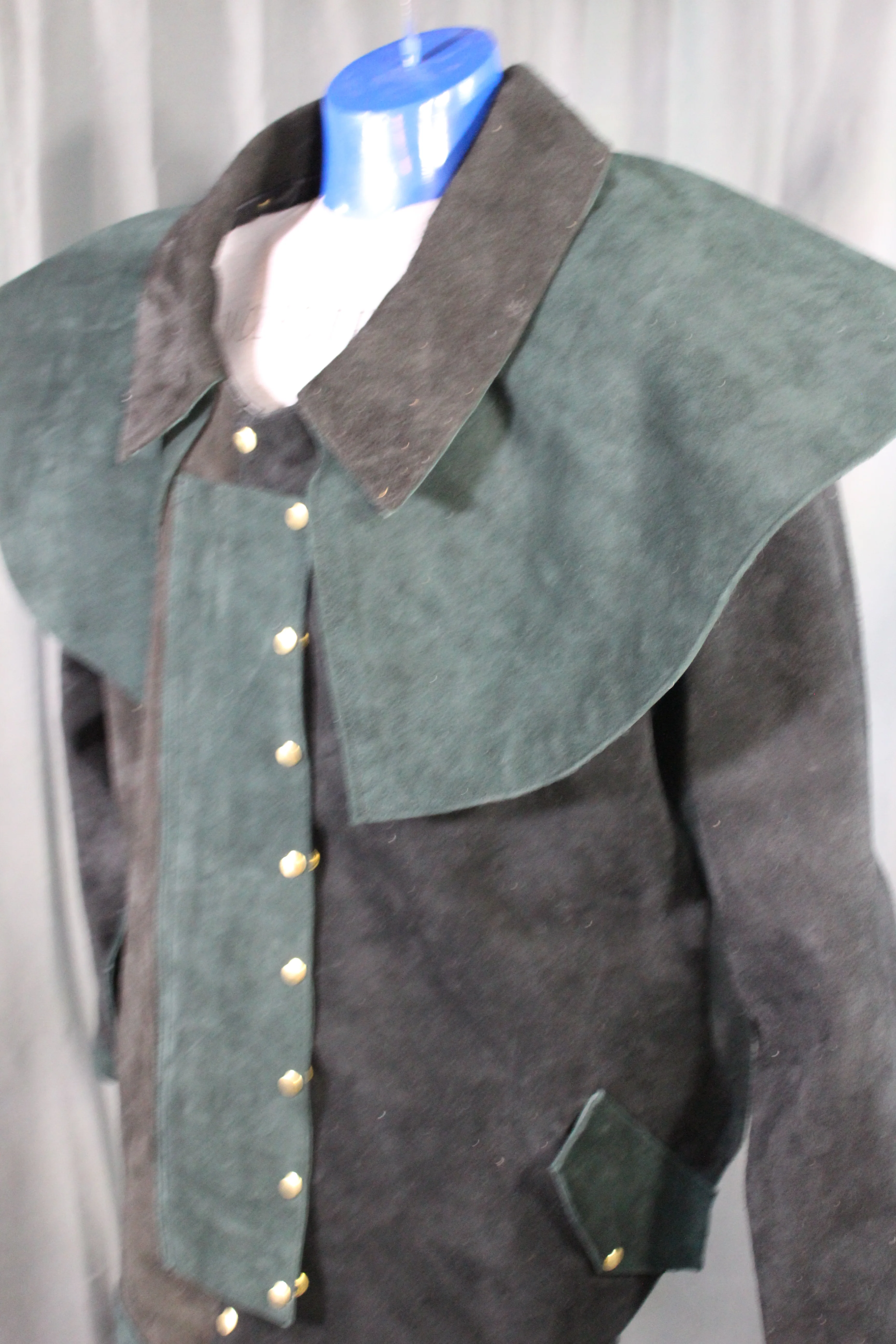Suede Leather Duster (shortened) with Mantle - Image 9